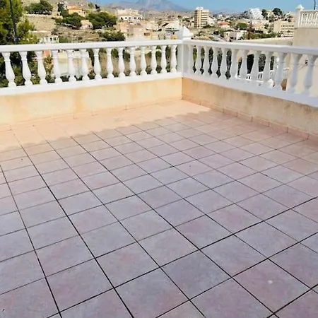 Casa Blanca Villa *