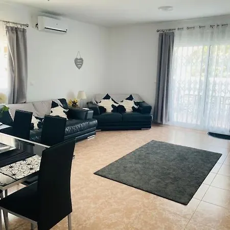 Villa Casa Blanca *